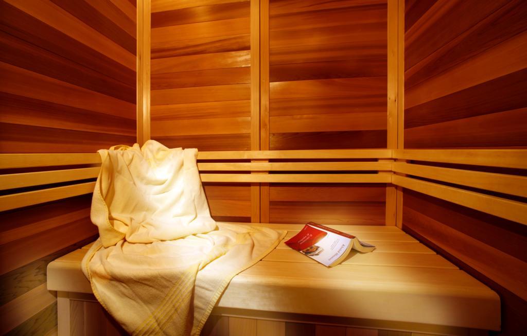 Hotel Ingram เซลวาดีวัลการ์เดนา ภายนอก รูปภาพ